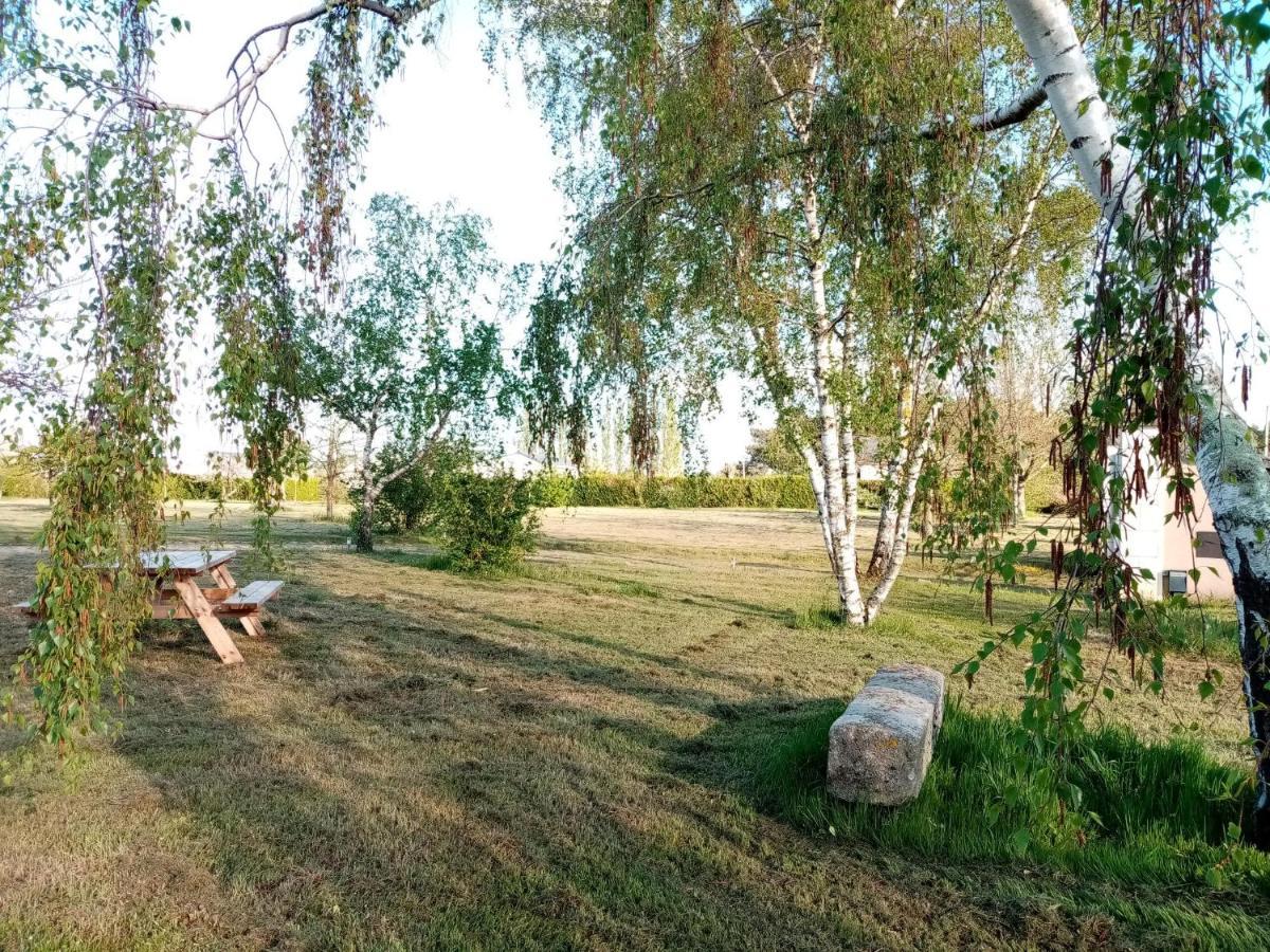 Gite du Clos champetre Longué Extérieur photo