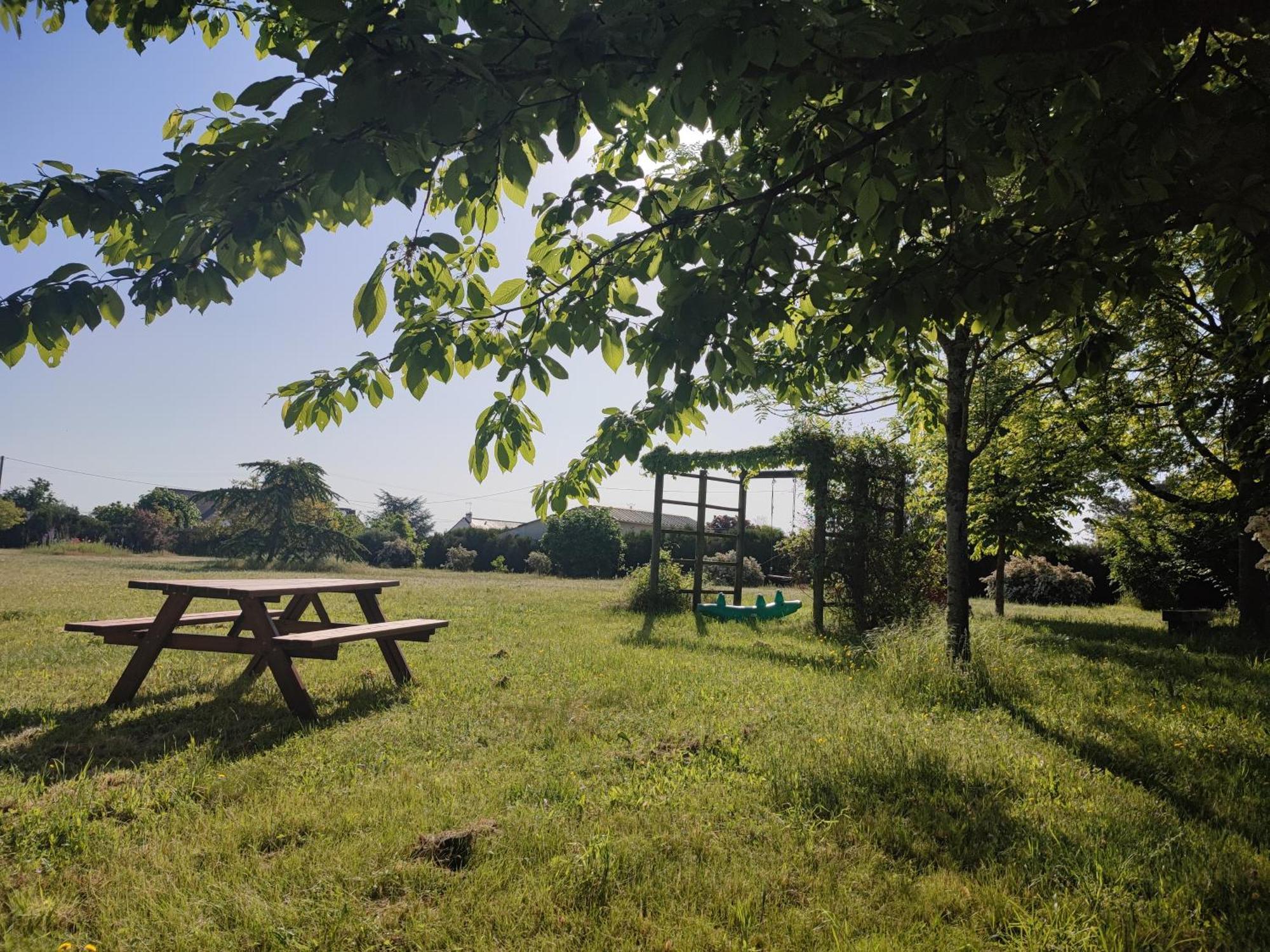 Gite du Clos champetre Longué Extérieur photo
